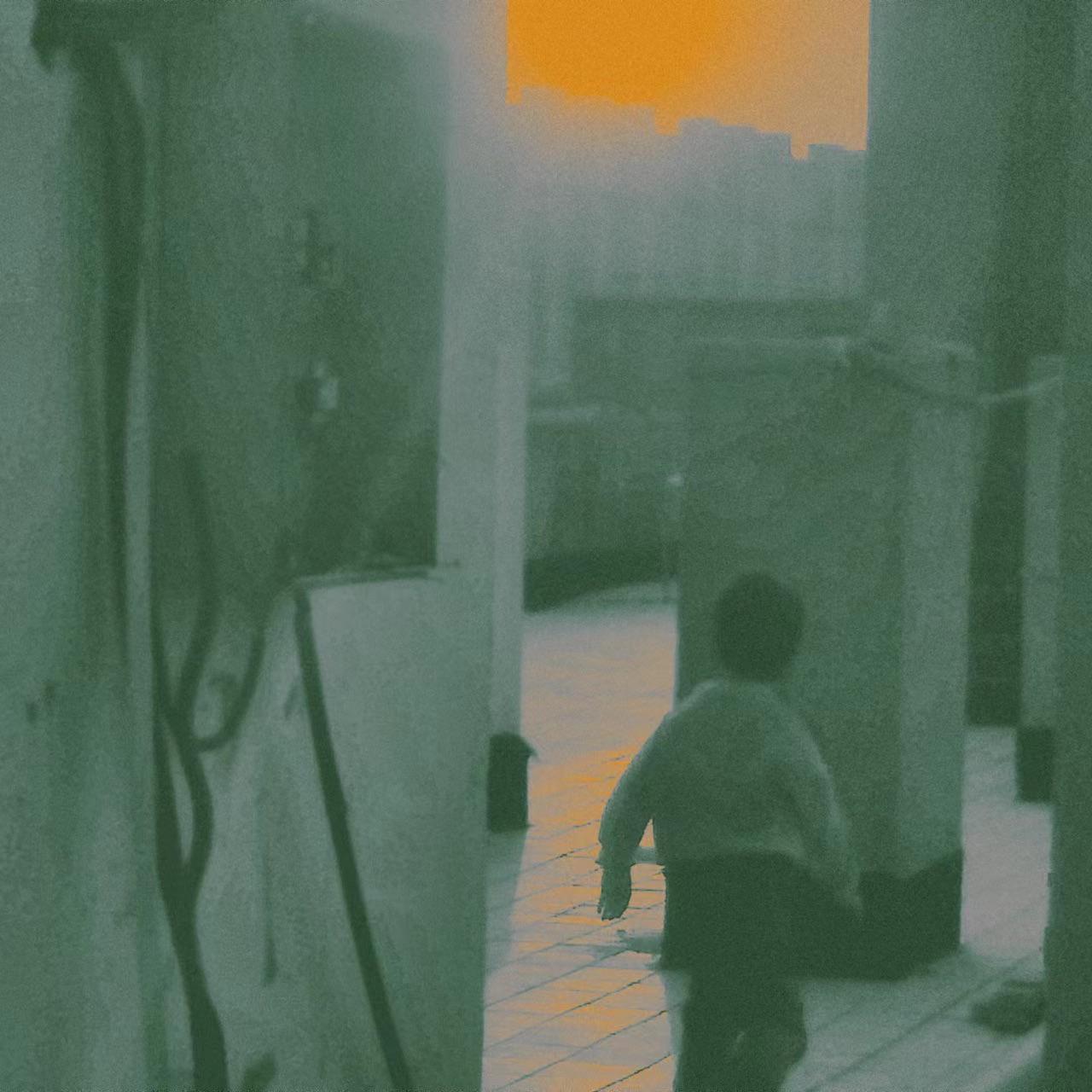 南青乐队 - 吕梦江